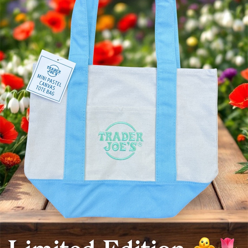 Trader Joe’s Blue Canvas Tote Bag Limited Edition 🐣🌷